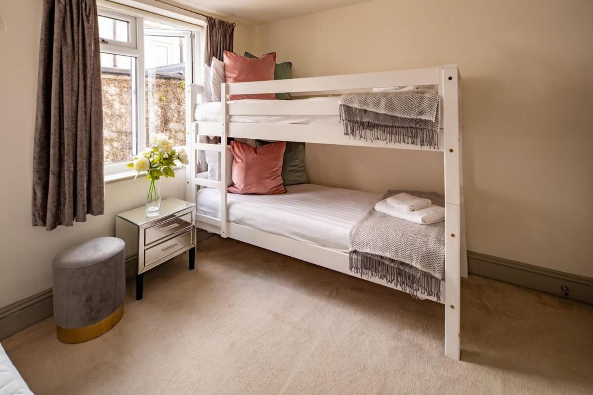 Host & - The Charles Street House *