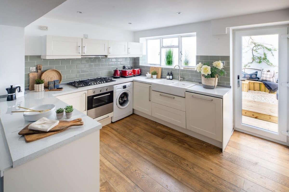 Host & - The Charles Street House *
