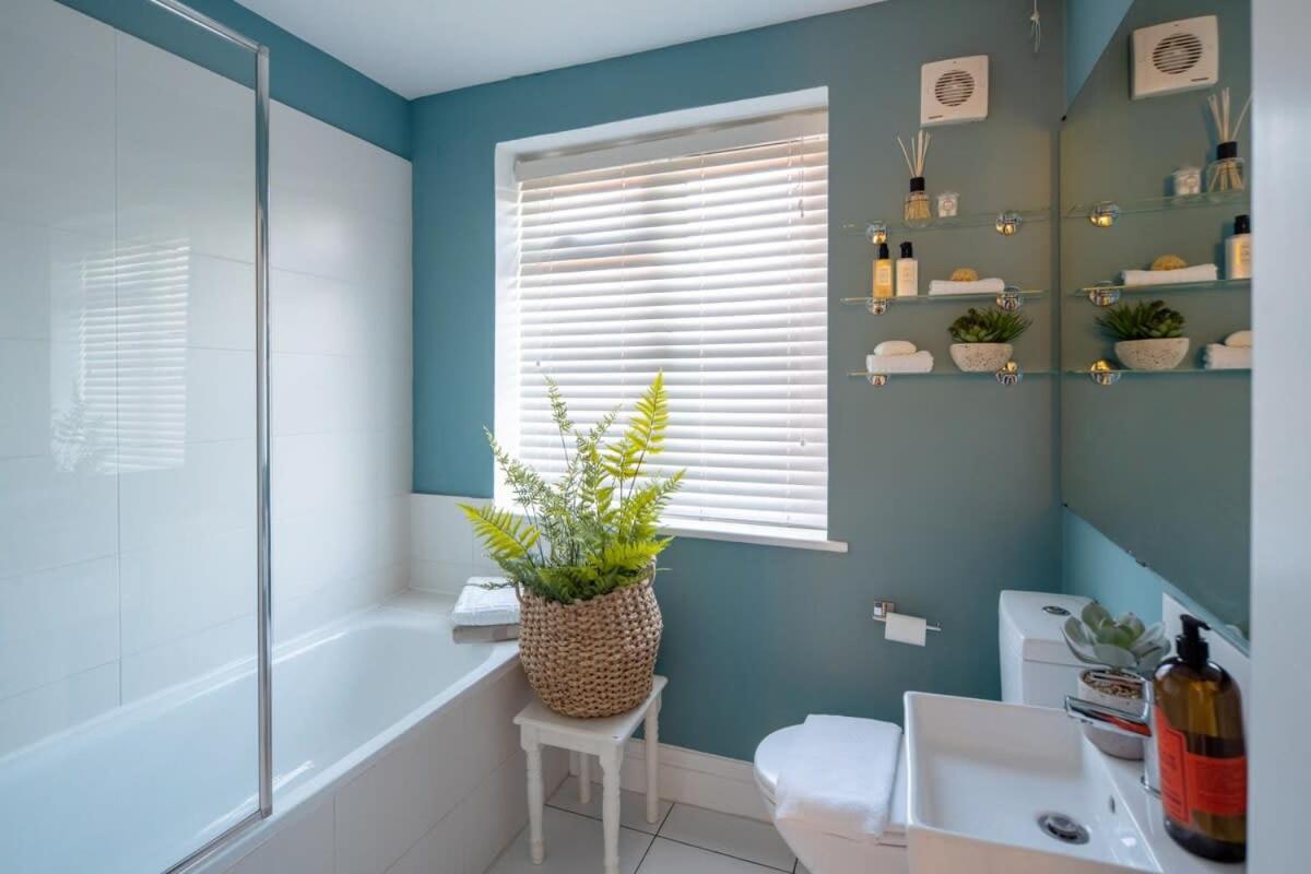 Holiday home Host & - The Charles Street House